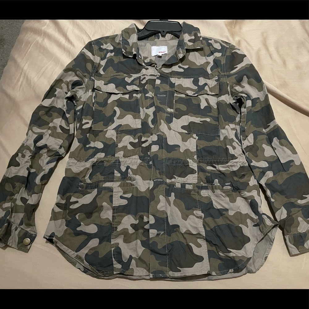Military style shirt/jacket